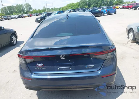 2024 Honda Accord Hybrid Touring z USA, uszkodzony, nr VIN 1HGCY2F80RA022328